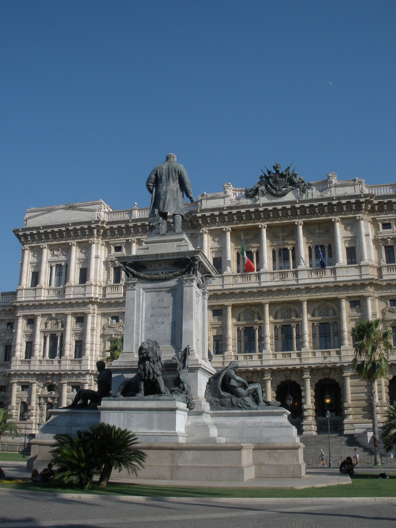 36. The Count of Cavour: The Man and His Monument : GET READY FOR ROME!